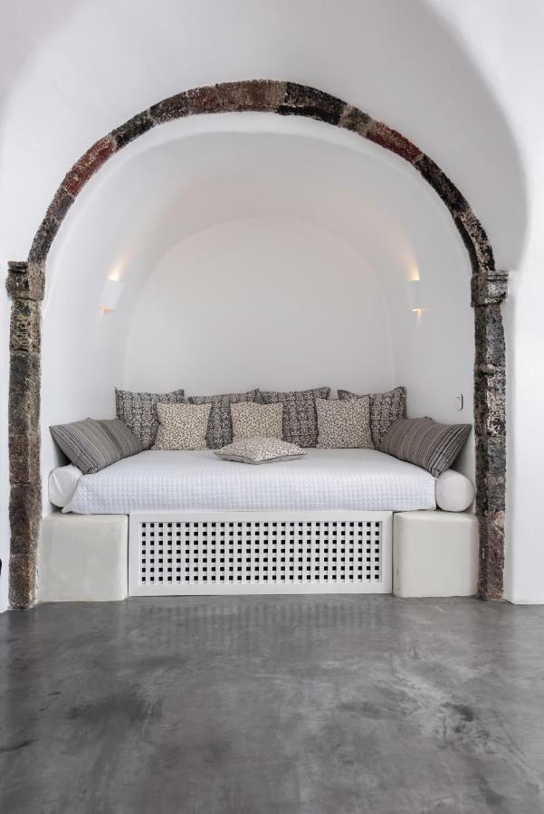 Nk Cave House Villa ฟิรา ภายนอก รูปภาพ